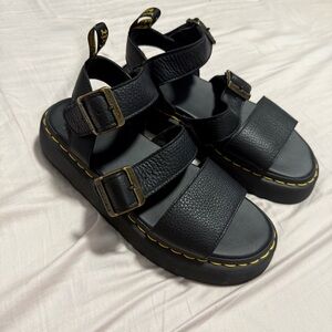 Dr marten Gryphon quad sandal